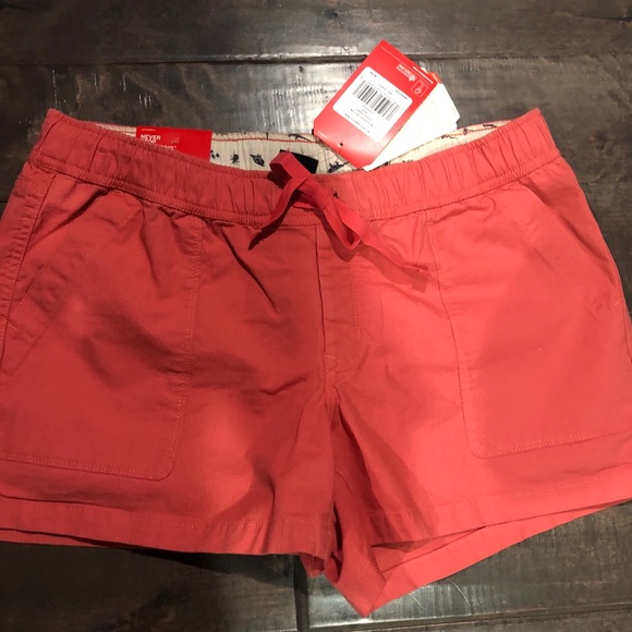 The North Face Pants - The North Face shorts NWT